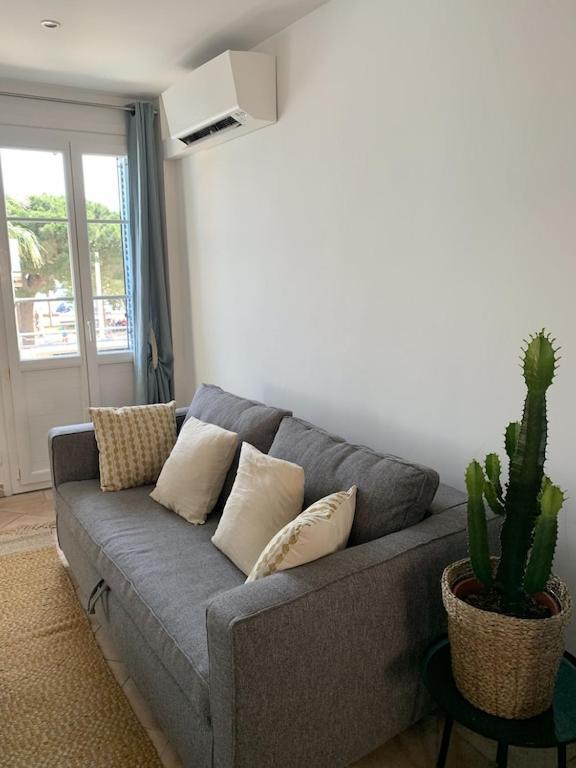 Maison De Village Renovee Avec Vue Mer Exceptionnelle サント・マキシム エクステリア 写真