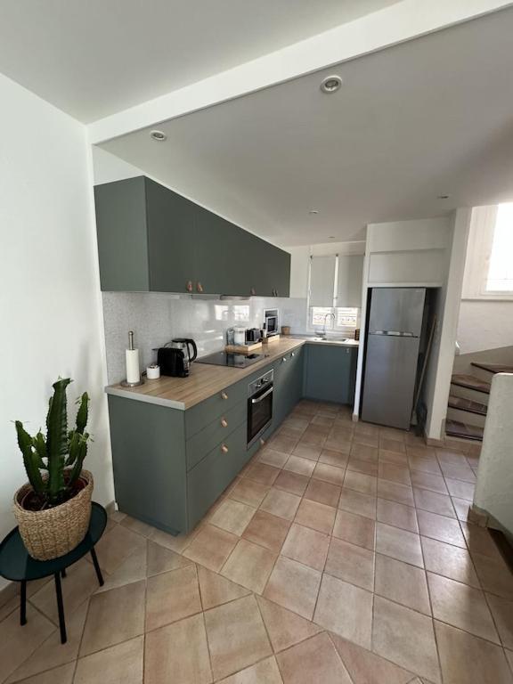 Maison De Village Renovee Avec Vue Mer Exceptionnelle サント・マキシム エクステリア 写真