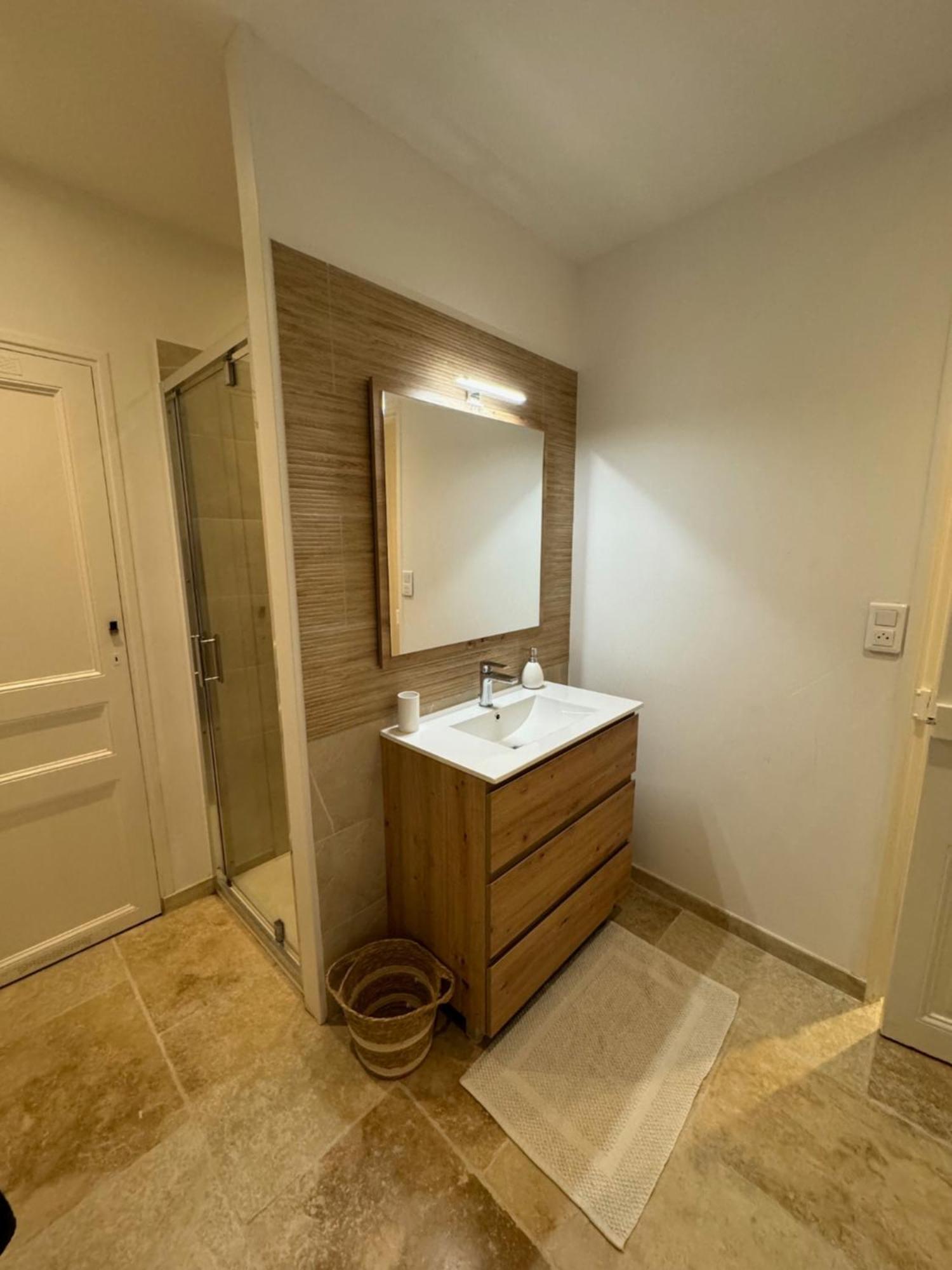Maison De Village Renovee Avec Vue Mer Exceptionnelle サント・マキシム エクステリア 写真
